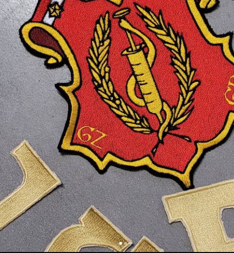 Ecusson personnalisé avec votre logo (10 cm max) à coudre